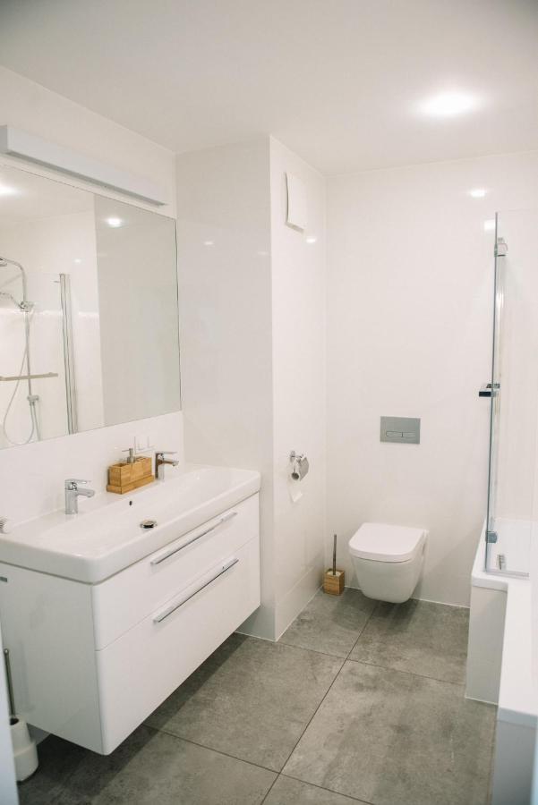 Apartament Bulgarska 60M2-3 Pokoje-Piekny Widok-13 Pietro 24H Check In Познань Экстерьер фото