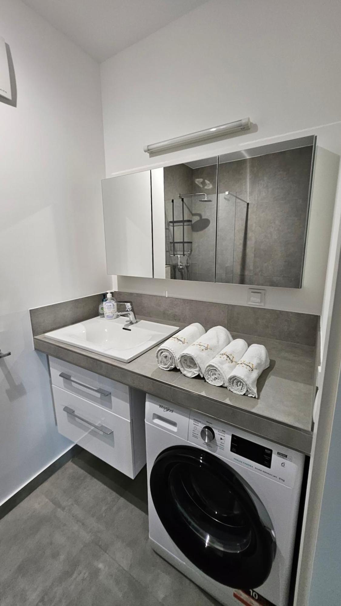 Apartament Bulgarska 60M2-3 Pokoje-Piekny Widok-13 Pietro 24H Check In Познань Экстерьер фото